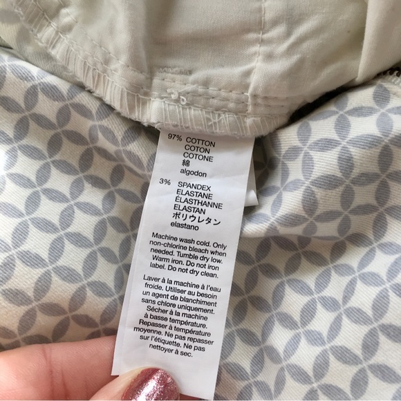 Khakis by GAP Slim City Gray and White Pattern - Picture 6 of 6